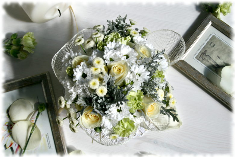 Las Flores - Flower&Gift Shop Gallery - please give us a feedback if image didn't show up...